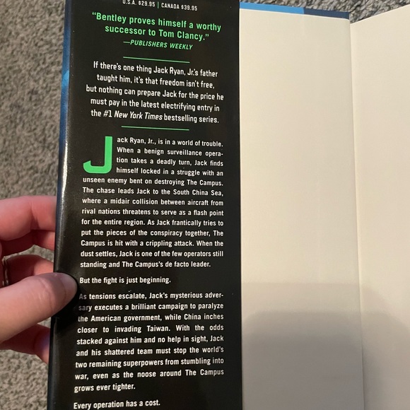 Bundle of Tom Clancy Hardback Books - Picture 7 of 8